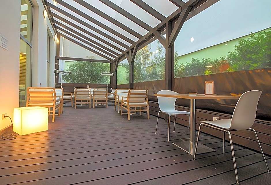 Royal Park Boutique Hotel