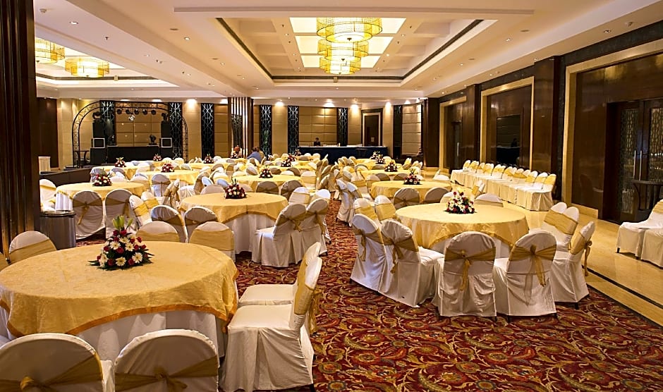 Golden Tulip Chandigarh - Panchkula