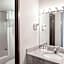 Albany Plaza Hotel
