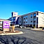 Sleep Inn & Suites Milwaukee Airport