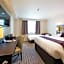 Premier Inn Farnborough Town Centre