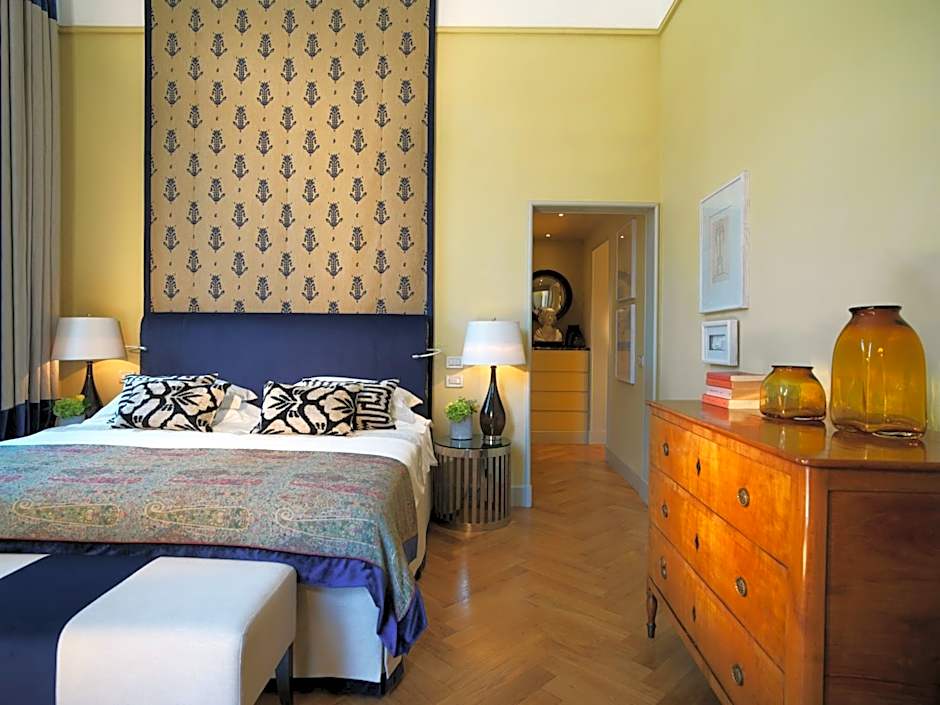 Hotel Savoy