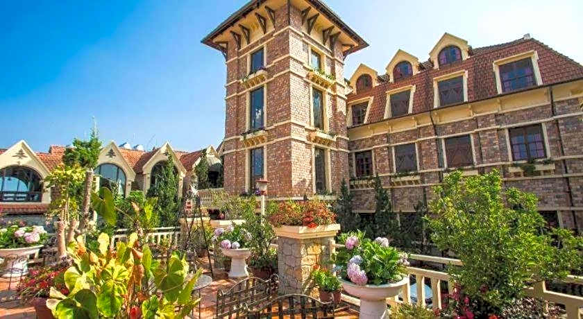 Saphir Dalat Hotel