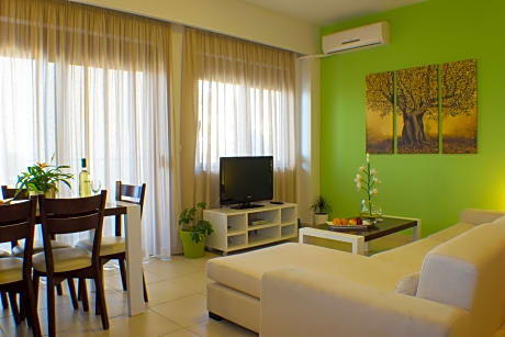 Three bedrooms maisonette