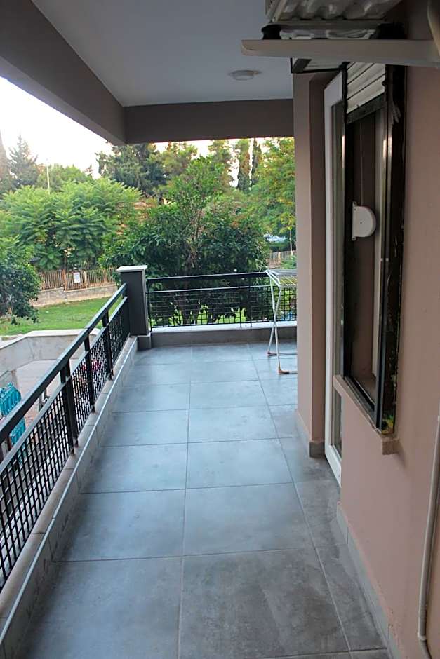 El Mundo Suites