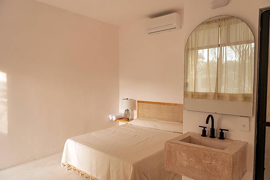La Punta Rooms