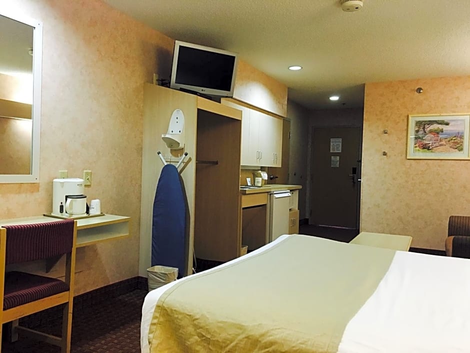 Microtel Inn & Suites by Wyndham Syracuse Baldwinsville