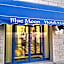 Blue Moon Hotel