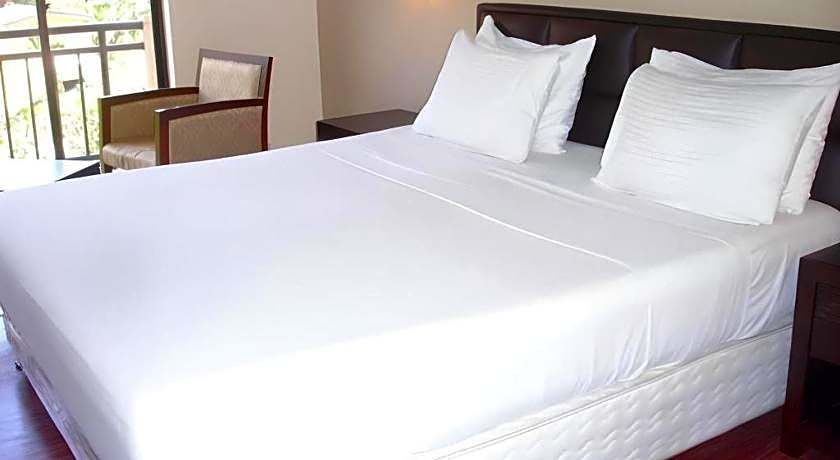 Devon Hotel