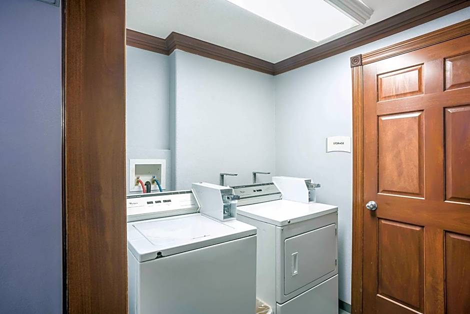 Quality Inn Cedar Rapids South