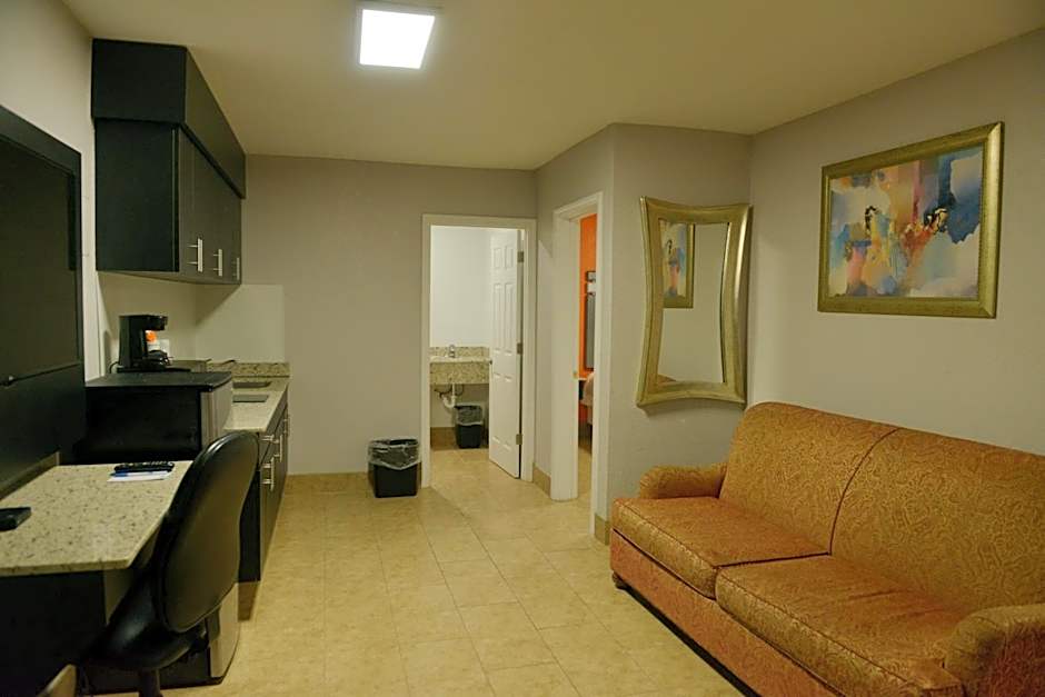 Rodeway Inn & Suites Winter Haven Chain of Lakes