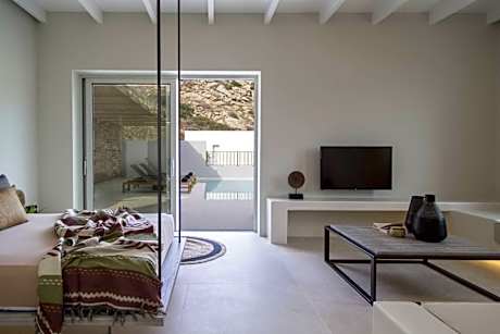 Design Suite Private Pool Sea View