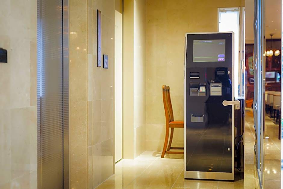 Hotel Katsuyama Premier