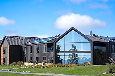 Haka House Lake Tekapo