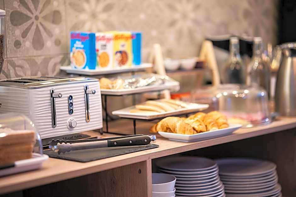 Number 11 by the Warren Collection