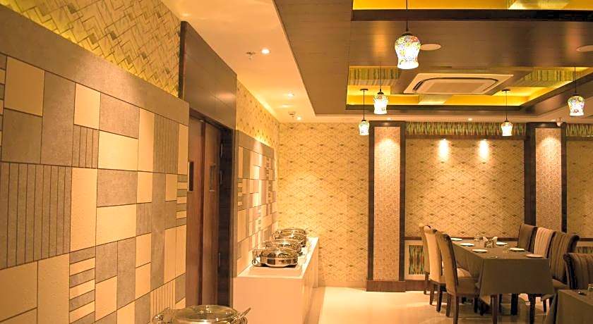 Hotel Uday Palace