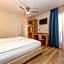 Hotel Denny