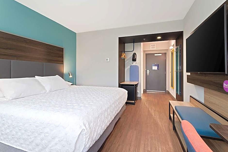 Tru By Hilton Bradenton I-75, FL