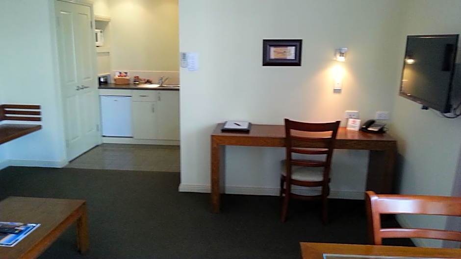 Armidale Pines Motel