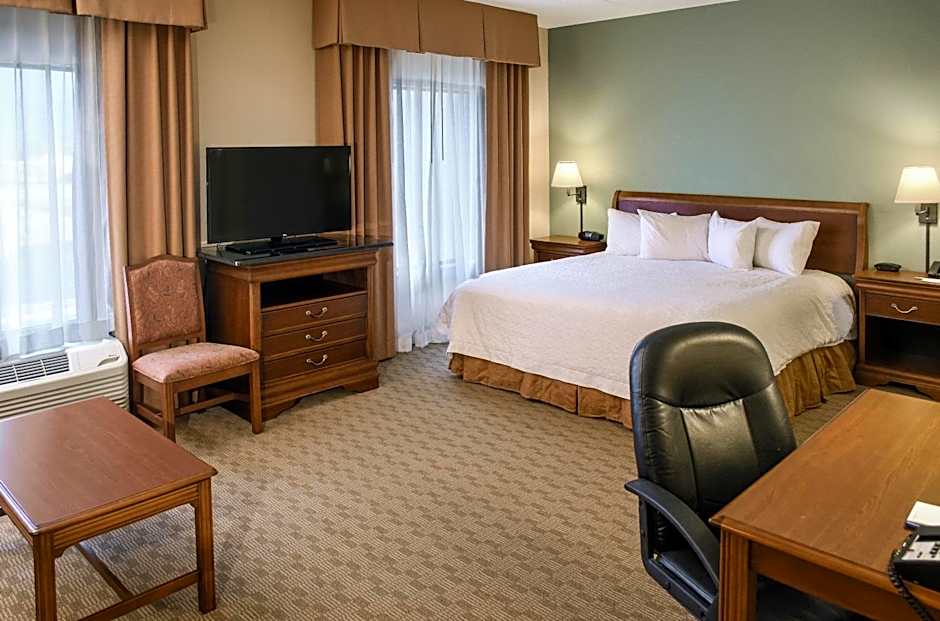 Hampton Inn By Hilton & Suites Youngstown-Canfield, Oh