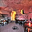 Anatelein Cave Hotel