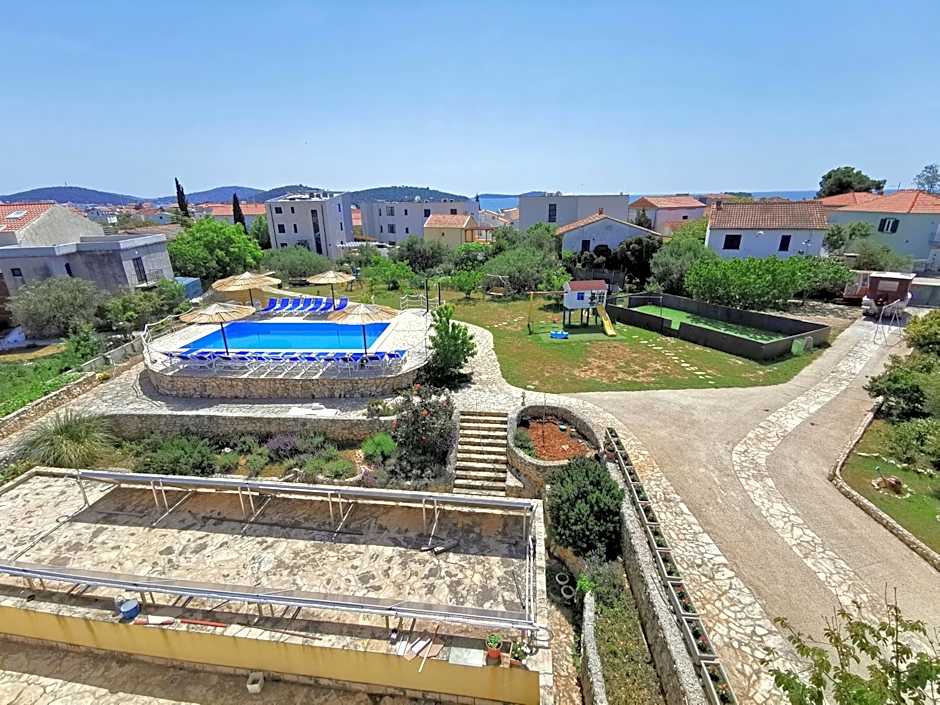 Apartments CVITA HOLIDAY - Villa NATALI