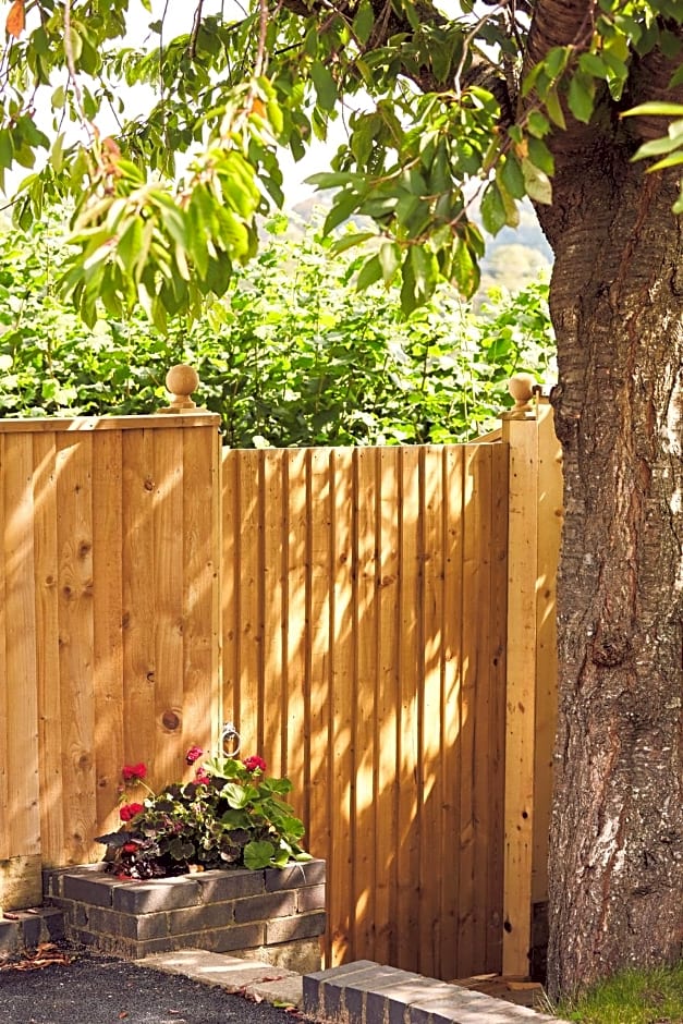 Waterfield House B&B