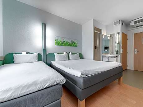 Standard Double Room with Extra Bed