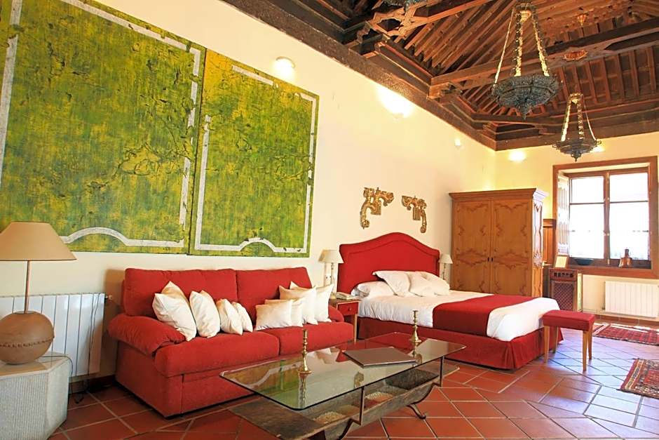 Palacio De Santa Ines