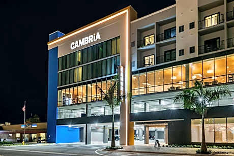 Cambria Hotel St Petersburg-Madeira Beach Marina