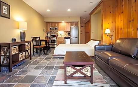 Deluxe Studio Plus Loft
