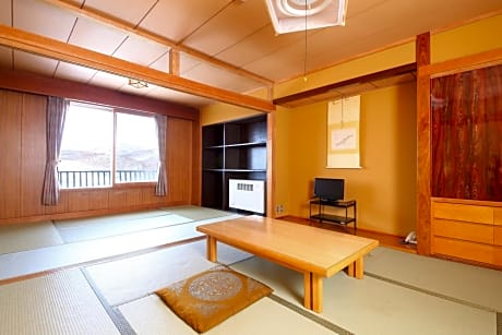 Japanese-Style Room with Shared Bathroom - Non-Smoking