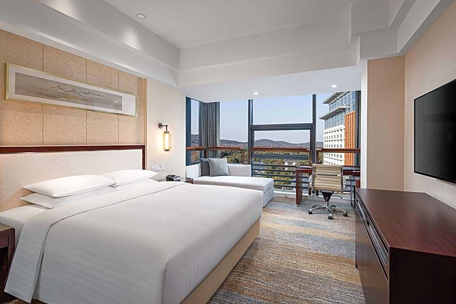 Courtyard by Marriott Wuxi Lihu Lake