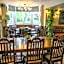 The Globe, Warwick, Warwickshire - Brunning & Price