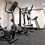 Howard Johnson by Wyndham Romulus Detroit Metro Airport