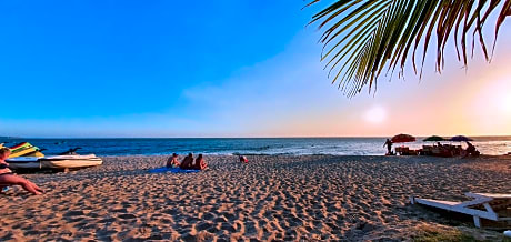 Bungalow Sea View (4 Adults)