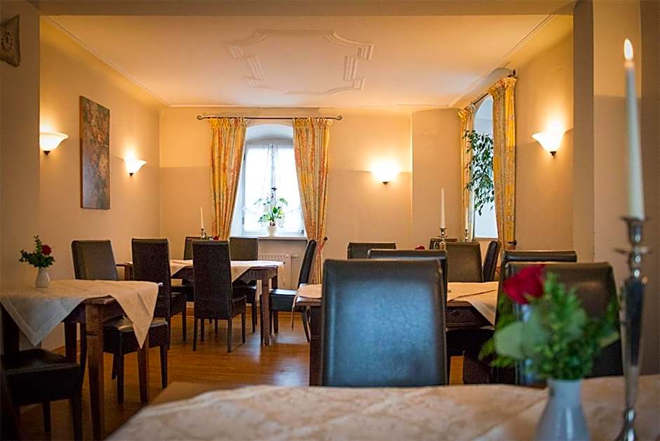 Der Patrizierhof - Weingut Gasthof Hotel - Familie Grebner
