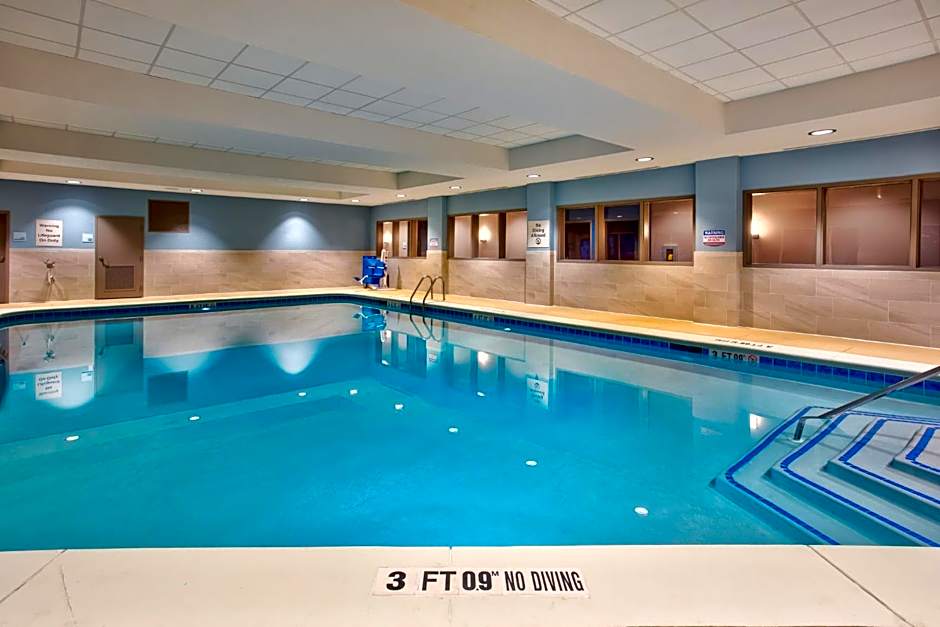 Holiday Inn Express Augusta North By IHG