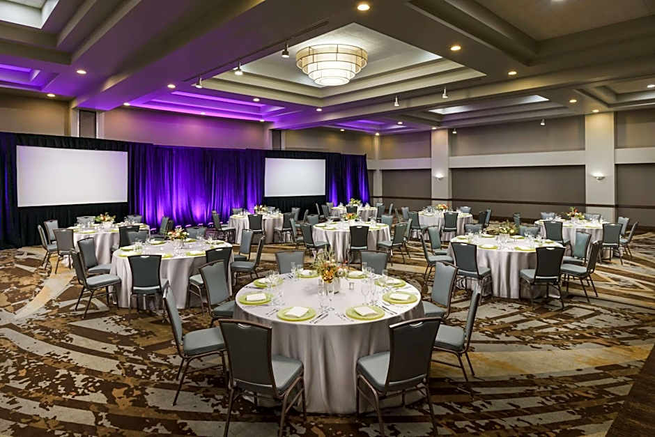 Hilton Phoenix Airport