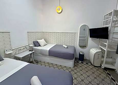 Twin Room with Shared Bathroom
