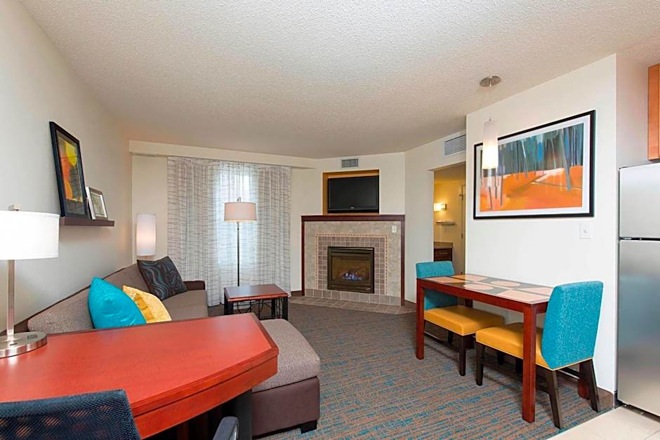 Residence Inn by Marriott Toledo Maumee