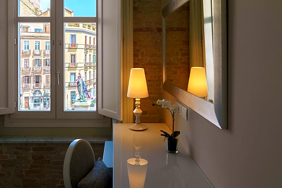 Boutique Hotel Carlo Felice