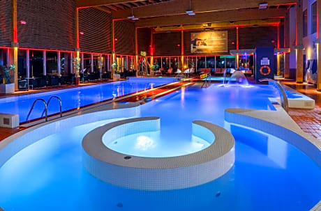 Meresuu Spa & Hotel
