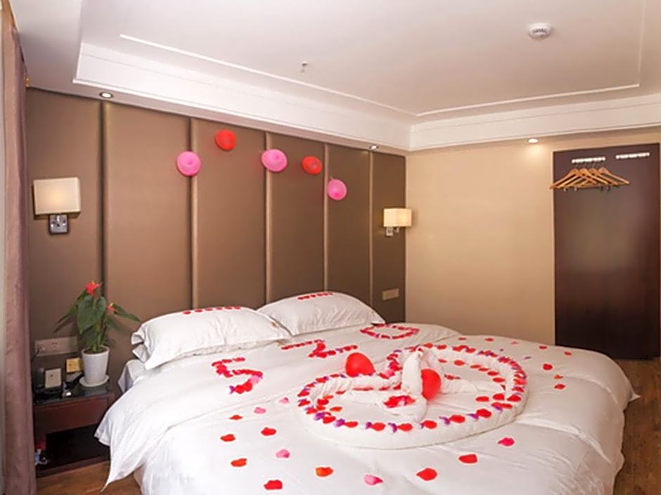 Yangshuo Guanyue Hotel