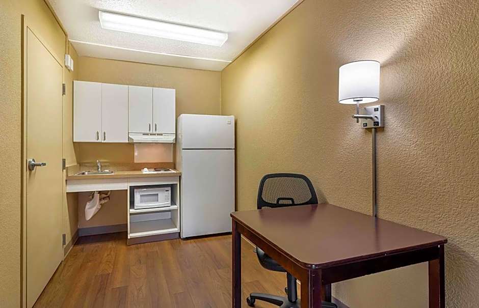Extended Stay America Suites - Chesapeake - Crossways Blvd.