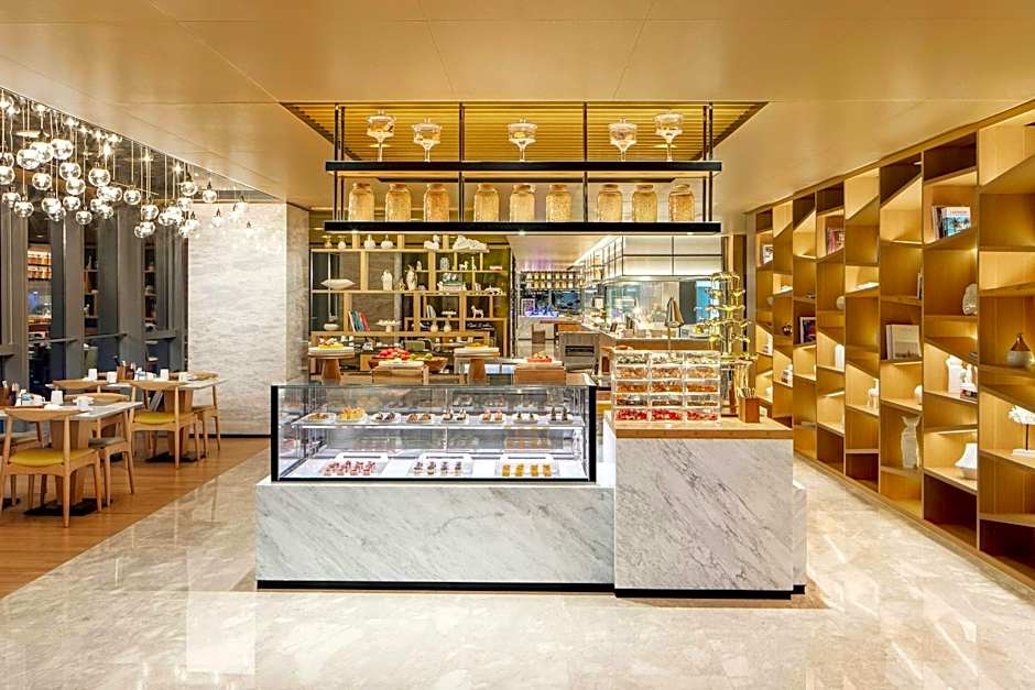 Renaissance Shenzhen Bay Hotel