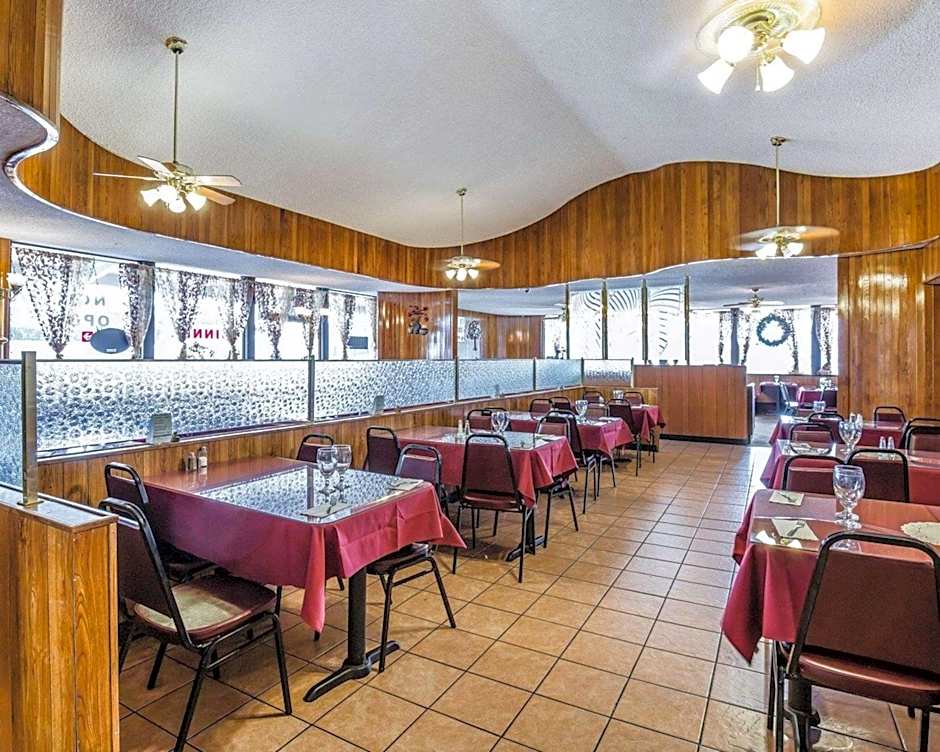 Econo Lodge Near Reno-Sparks Convention Center
