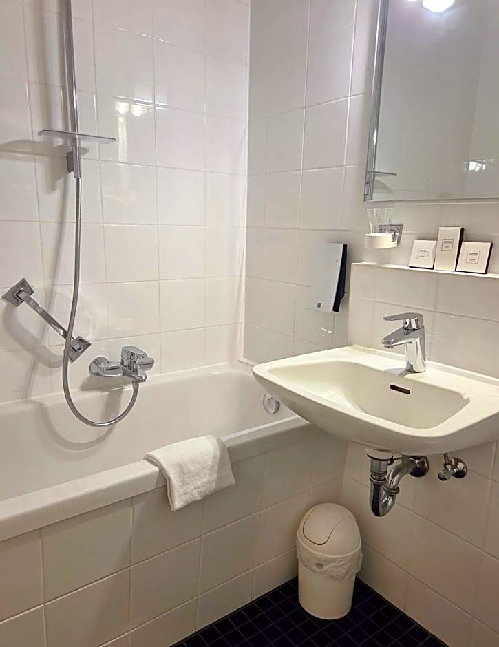 relexa Waldhotel Schatten