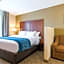 Comfort Inn & Suites Harrisburg - Hershey West