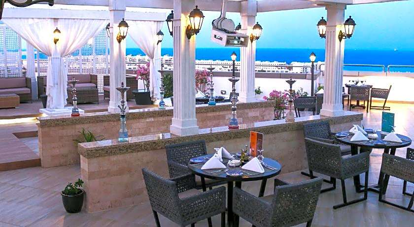 Ramada Hotel & Suites by Wyndham Amwaj Islands Manama